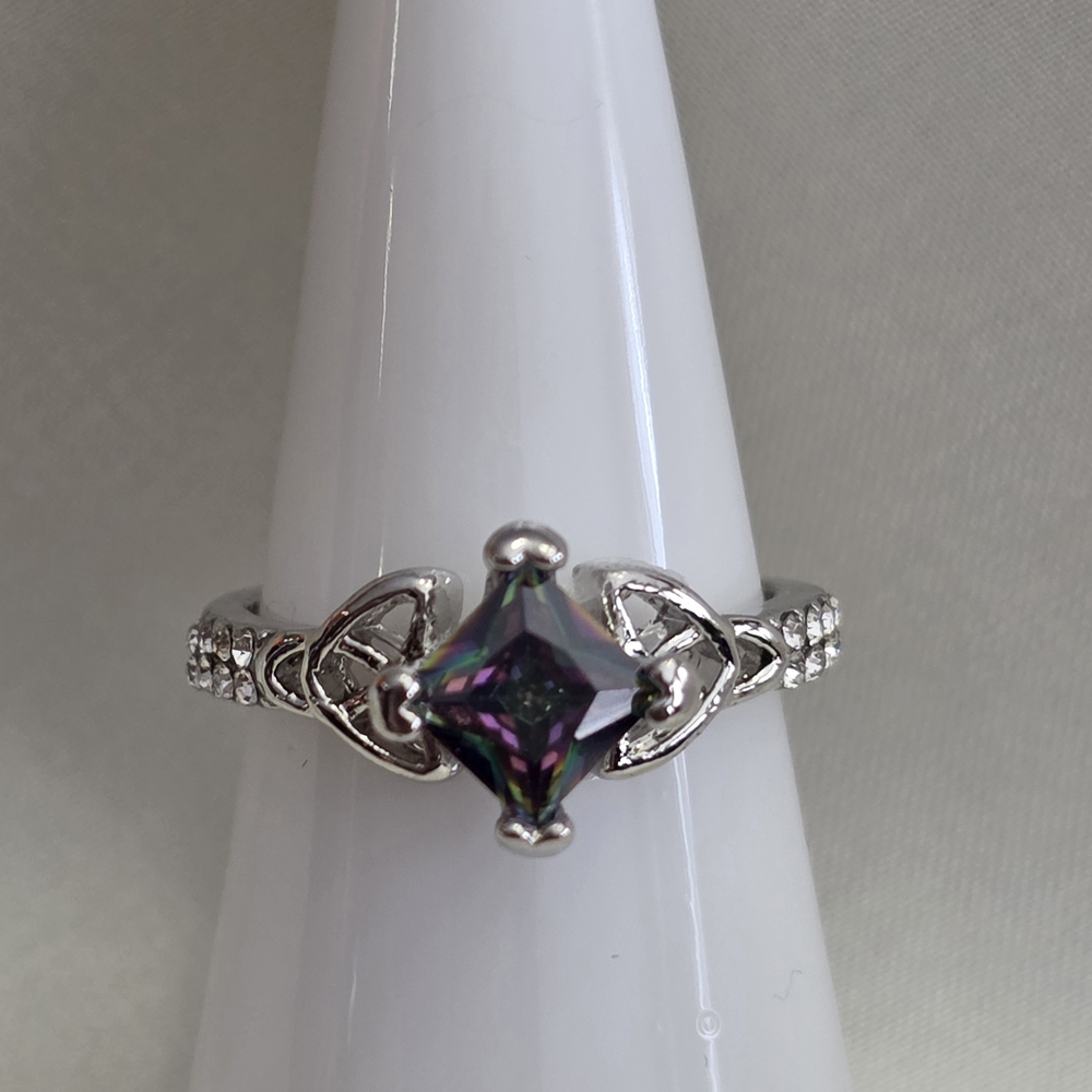 Northern Lights Mystic Topaz Silvertone Ring Size 7
